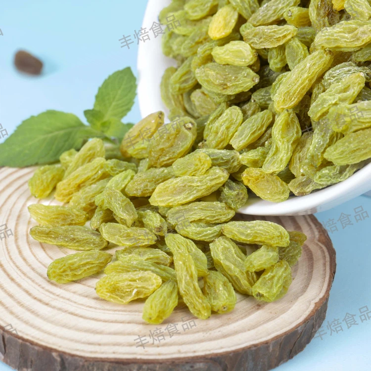 emerald-raisins2 emerald-raisins2